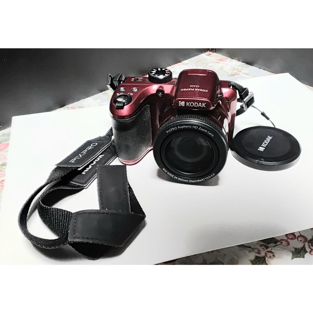 Kodak PIXPRO AZ405 Digital Camera 40X Zoom 20MP 1080P in Red & Black